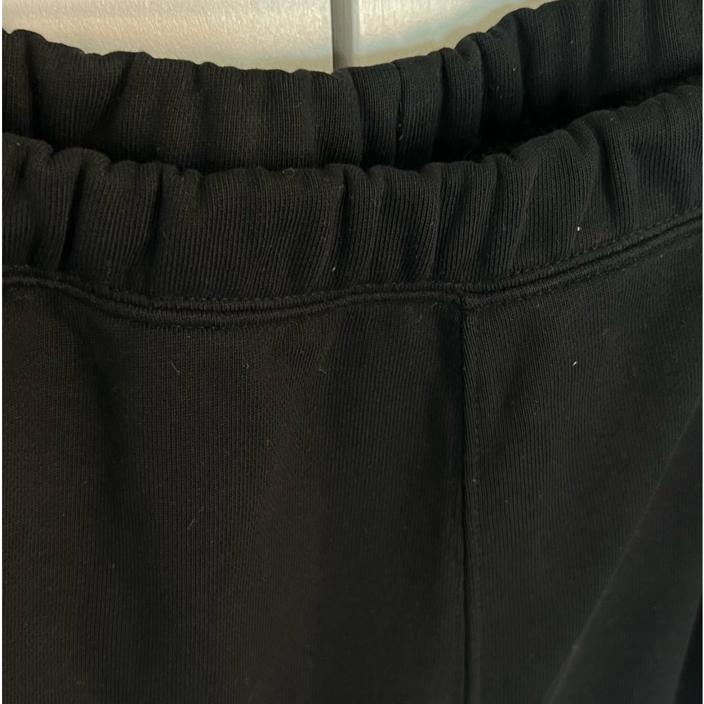 H&M Sweat Shorts - Picture 3 of 3